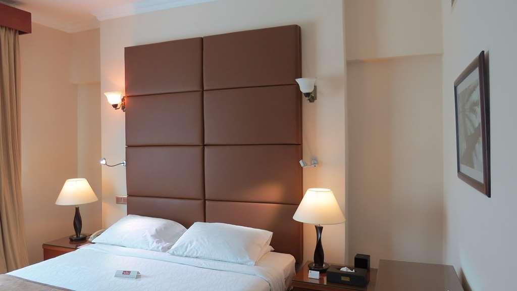 The Park Hotel Formerly Dubai Room photo