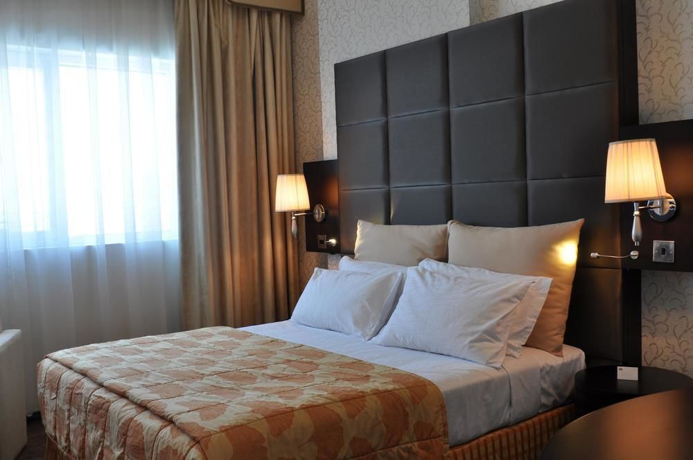 The Park Hotel Formerly Dubai Exterior photo